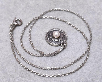 MIKIMOTO Pearl SILVER Necklace C2224 with 40cm length displayed on a white background