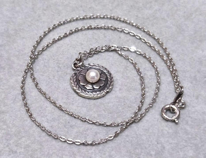 MIKIMOTO Pearl SILVER Necklace C2224 with 40cm length displayed on a white background