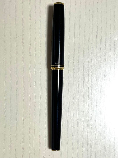 PILOT Cartridge Fountain Pen model H984 with 14k585 fine tip, unused condition