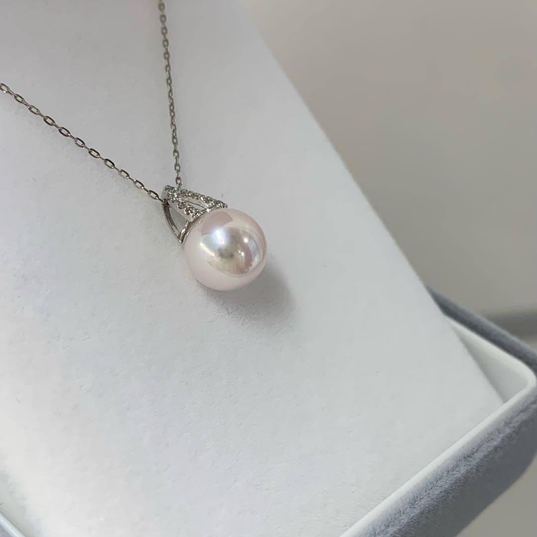 Akoya pearl necklace with 8-8.5mm pearls, 0.05ct diamond, and a 45cm platinum adjustable chain