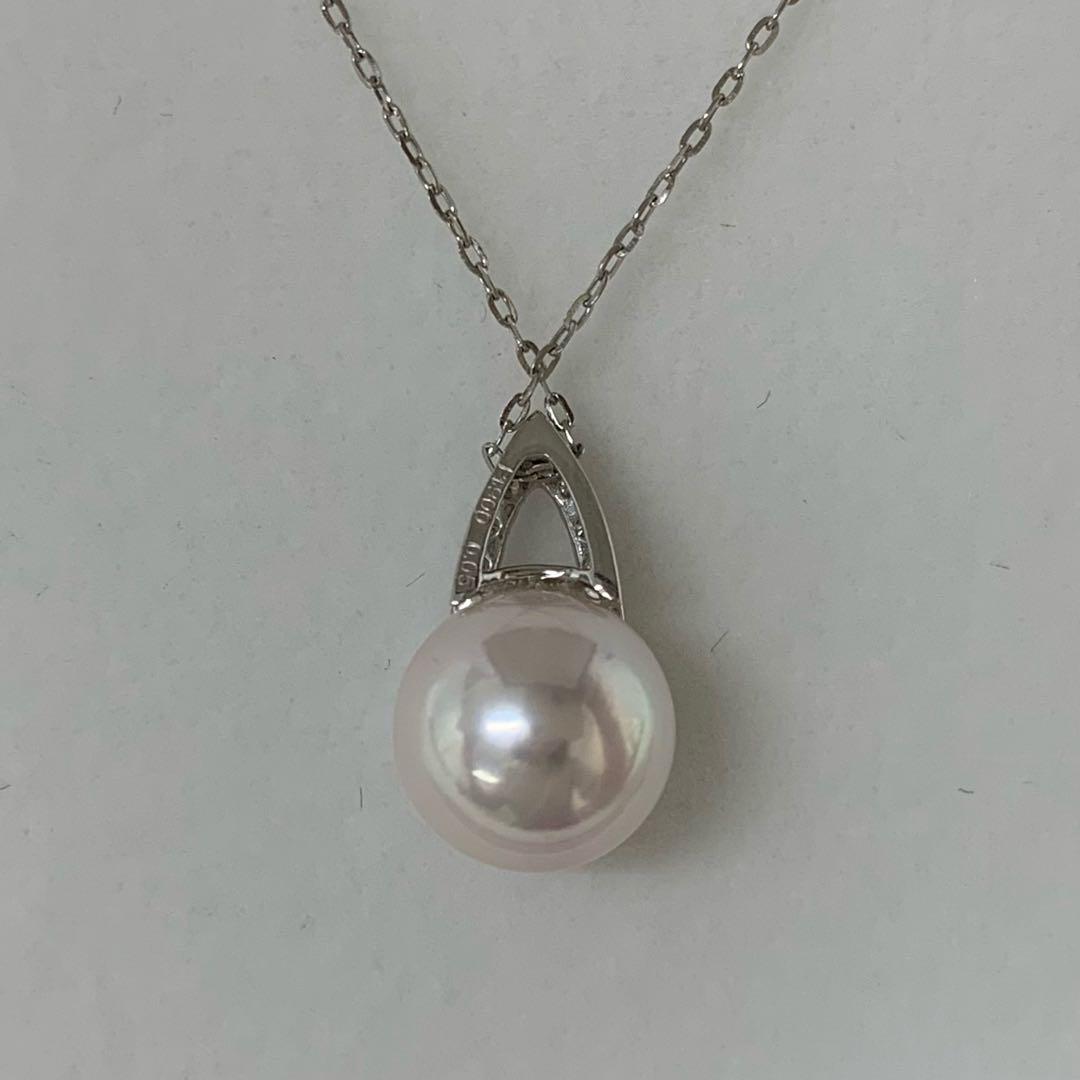 Akoya pearl necklace with 8-8.5mm pearls, 0.05ct diamond, and a 45cm platinum adjustable chain