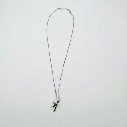 TASAKI Pearl Pendant Necklace in silver with white pearl on a 40cm chain displayed with box