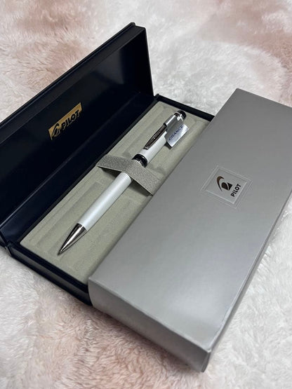 Pilot Granse Susuran 0.5mm mechanical pencil with brass barrel and tip chuck type cap slide design