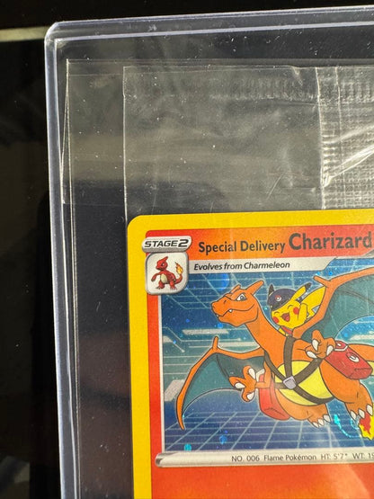 Pokemon Charizard — English
