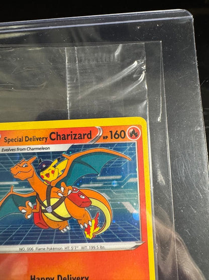 Pokemon Charizard — English
