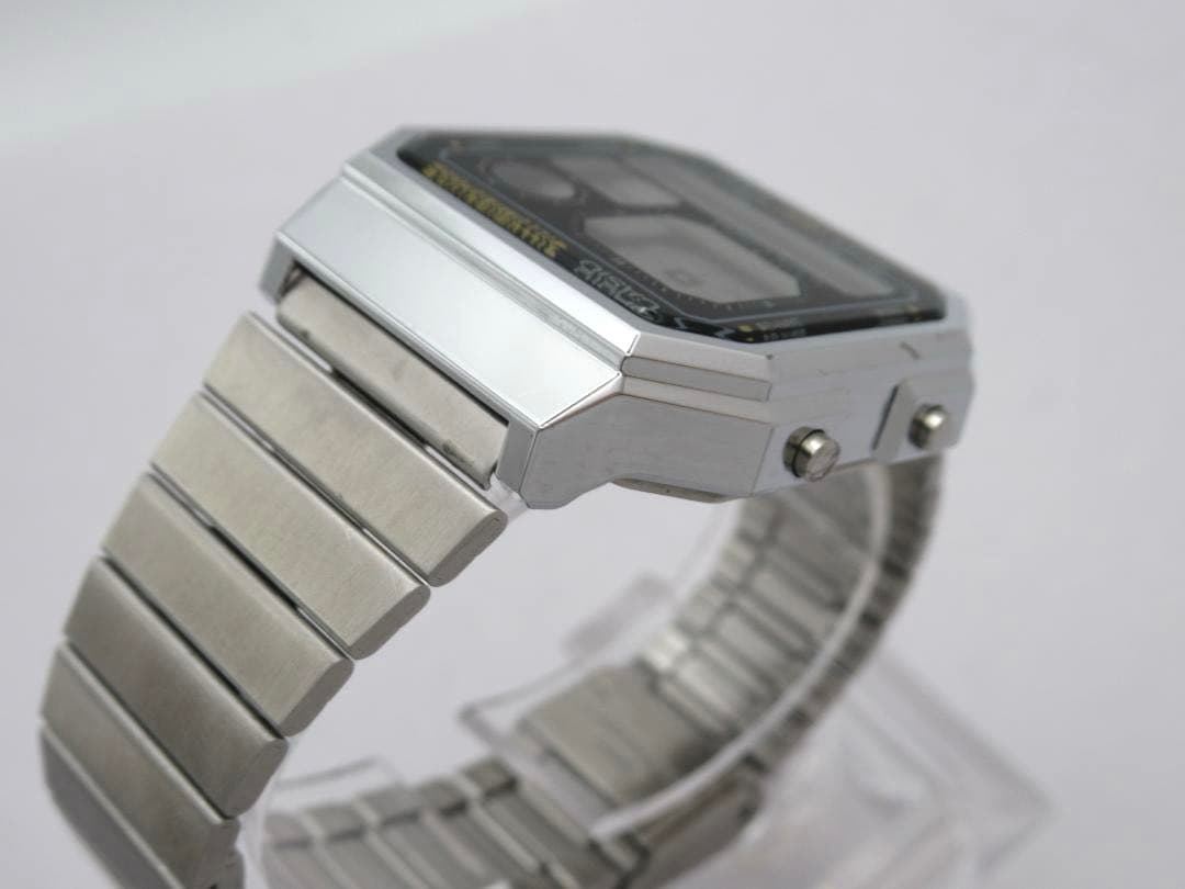 CASIO A130WE Quartz Men's Watch — Japanese