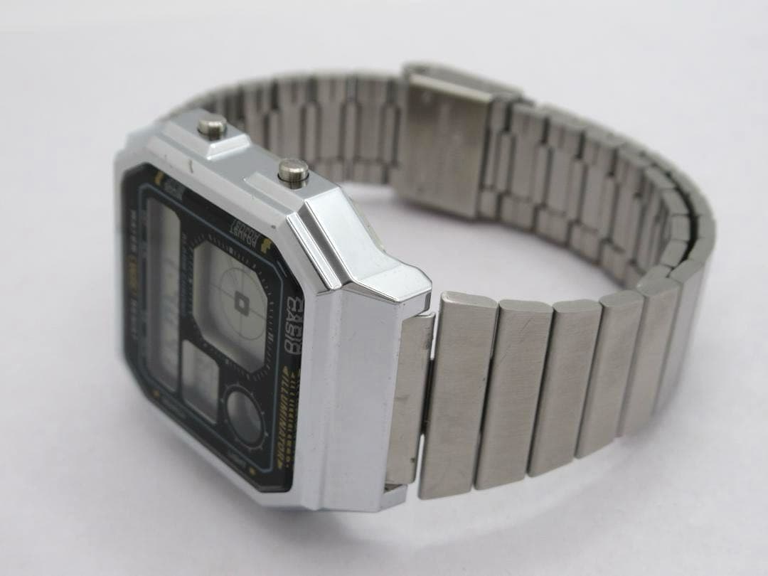 CASIO A130WE Quartz Men's Watch — Japanese