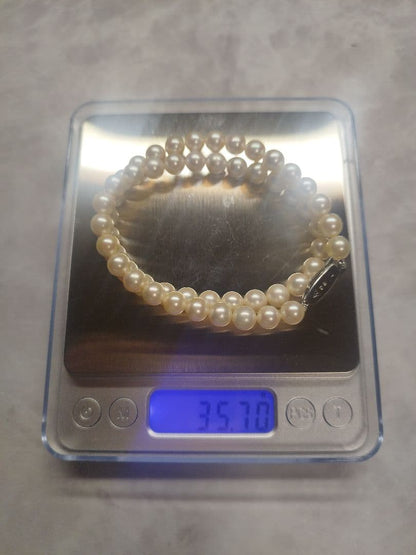 TASAKI pearl necklace featuring 7.5mm pearls on a 38cm length strand