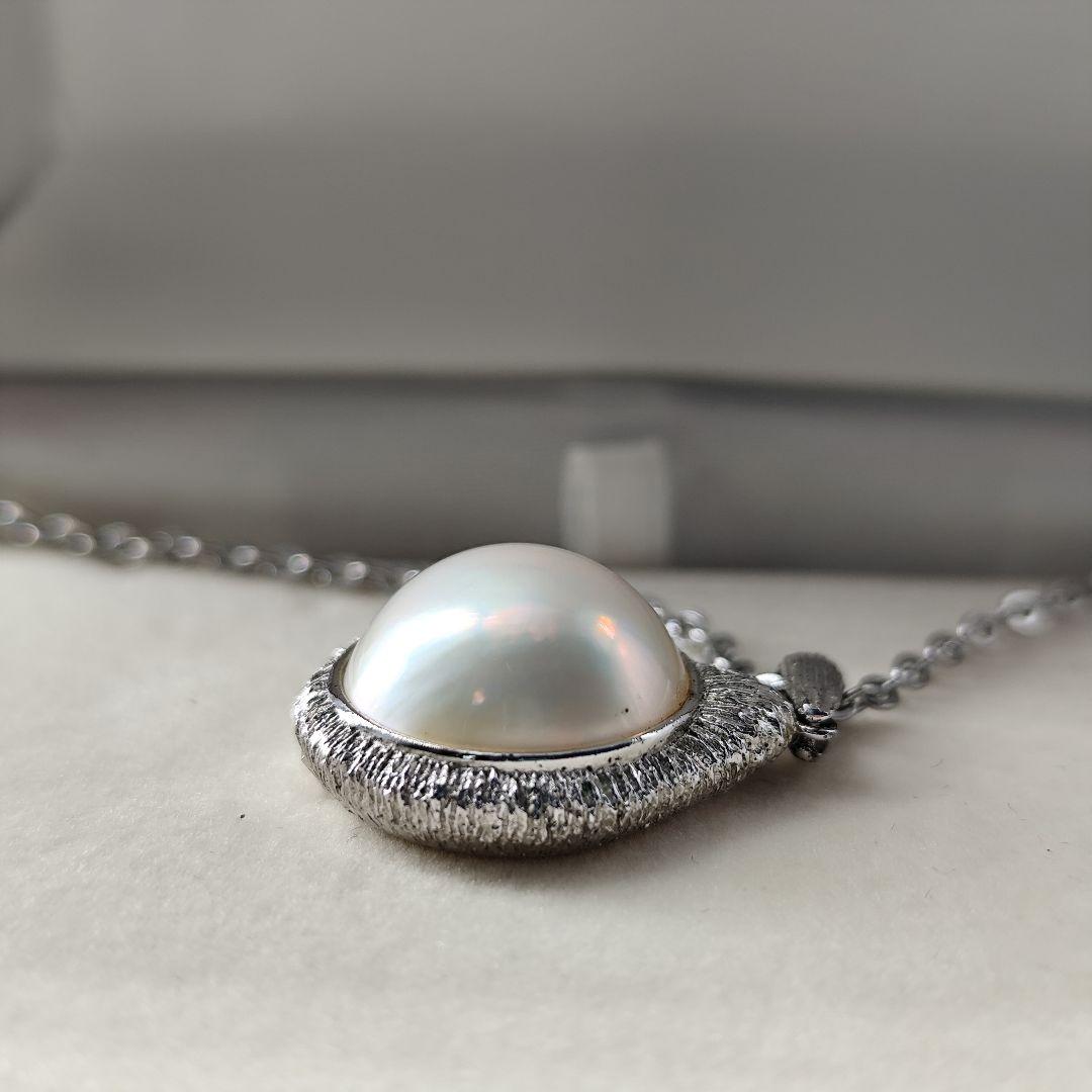 TASAKI Mabe Pearl Necklace with large 15mm iridescent pearl on silver chain