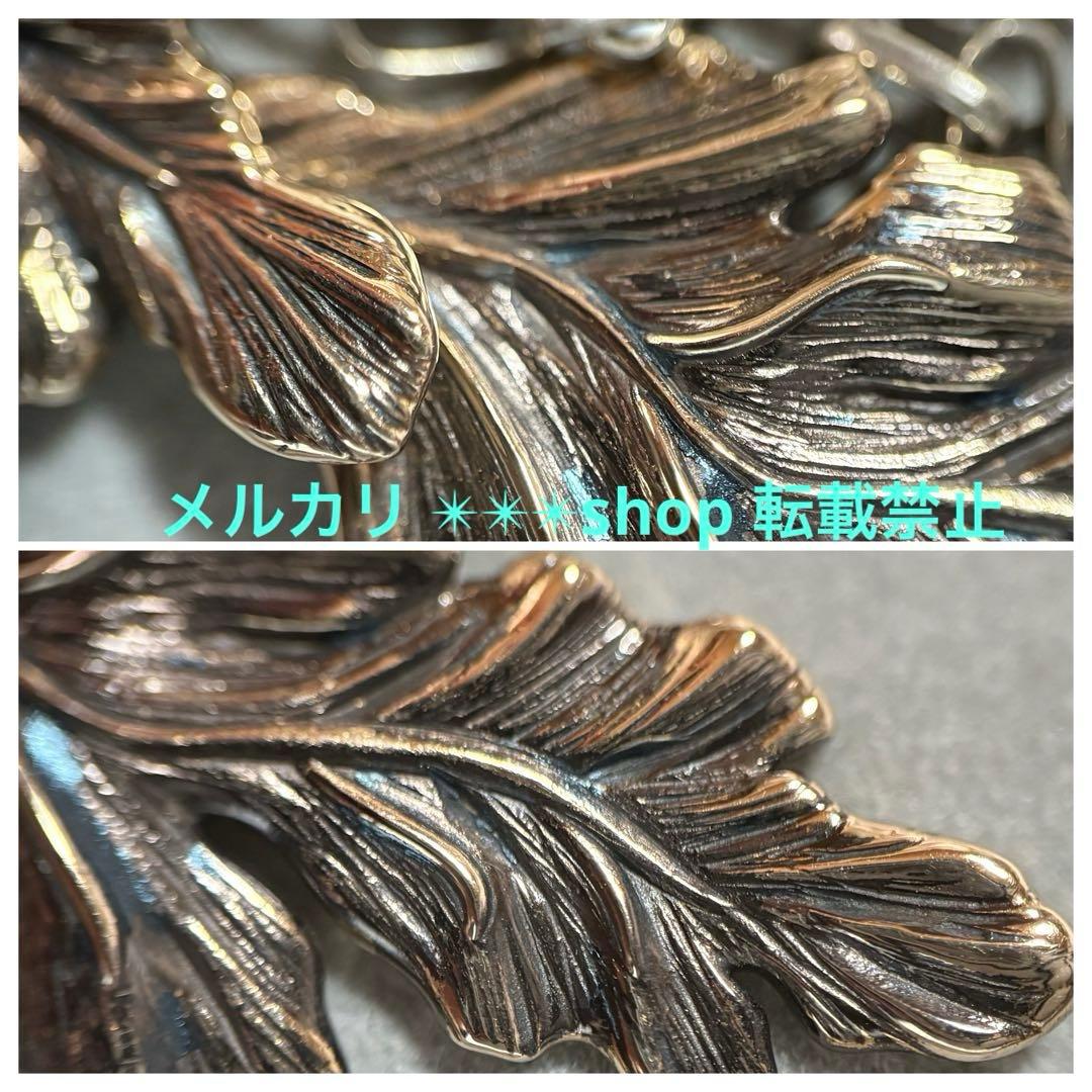 Kuro Feather Motif Silver Necklace with faded finish, total length 45 cm