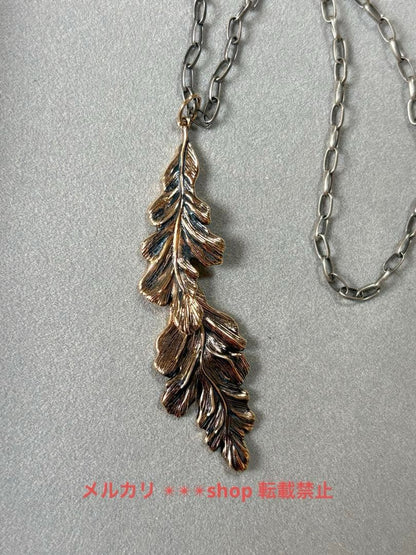 Kuro Feather Motif Silver Necklace with faded finish, total length 45 cm