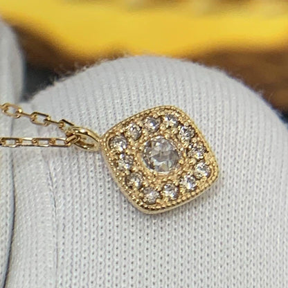Agate Diamond 0.06ct K18YG Necklace with 36-40cm gold chain and 8.6x6.6mm pendant
