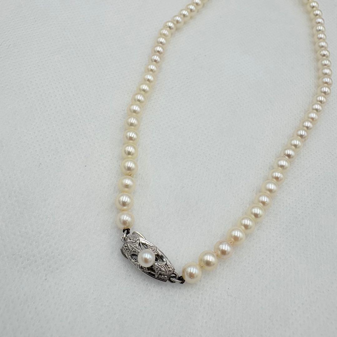 Mikimoto Akoya Pearl Necklace with 5.6mm round pearls and 39cm length