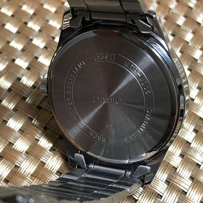 CASIO MTP-V005 Quartz Men's Watch — Japanese