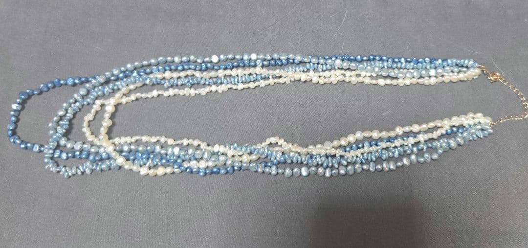 ageté K10 3-piece set with blue and white freshwater pearl necklace, bracelet, and earrings made of stone
