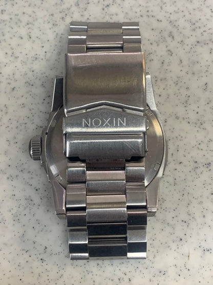 NIXON the private Analog Men's Watch — Japanese