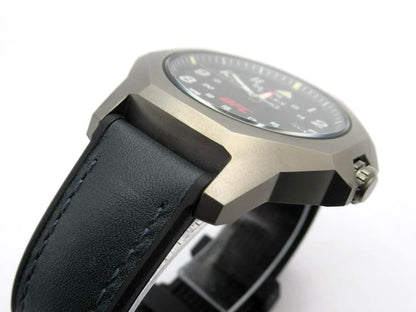 TIMEX TW2V85700 Quartz Men's Watch — Japanese