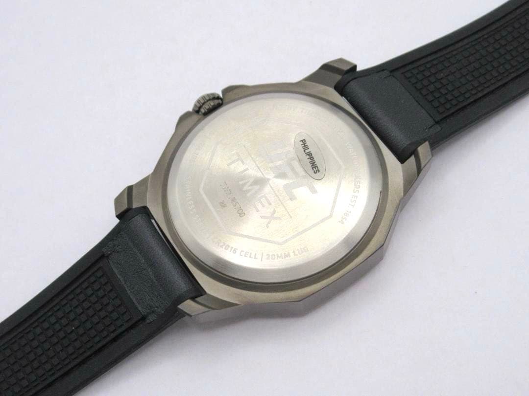 TIMEX TW2V85700 Quartz Men's Watch — Japanese