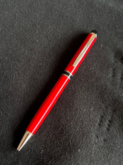 Two Pilot Ganse Ganse NC ballpoint pens with blue ink shown on white background
