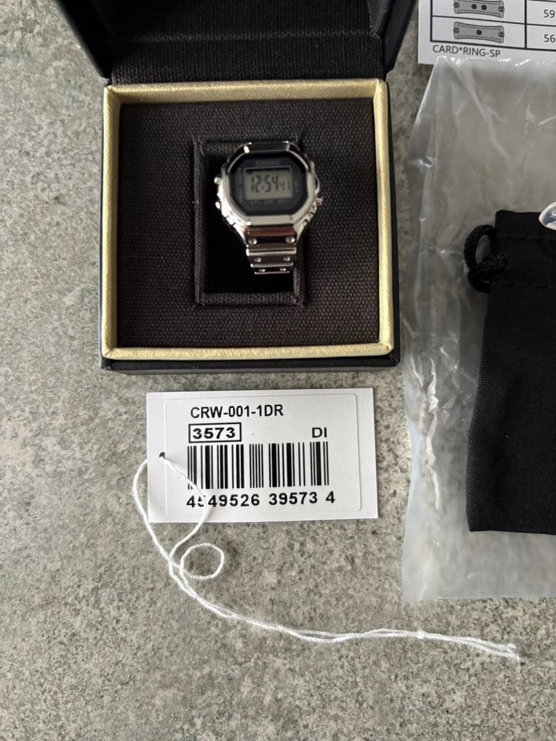 CASIO CRW-001-1JR Digital Men's Watch — Japanese
