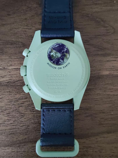 swatch MoonSwatch Earth Quartz Men's — Japanese