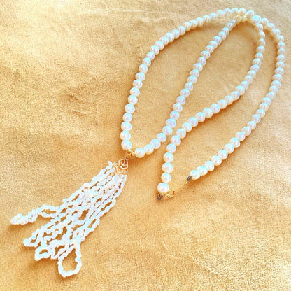 Agete K18 Akoya Pearl Necklace featuring lustrous pearls on a 60 cm gold chain