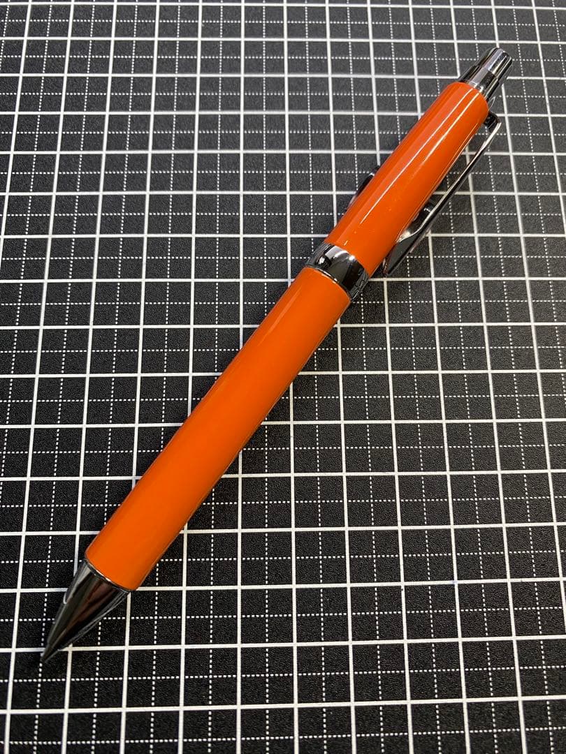 PILOT Stanza mechanical pencil in strong orange color with model number HST-5SR-STO