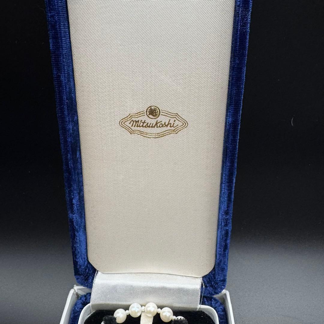 Mitsukoshi Akoya 5mm small round pearl necklace with silver fittings and removable mini cameo charm