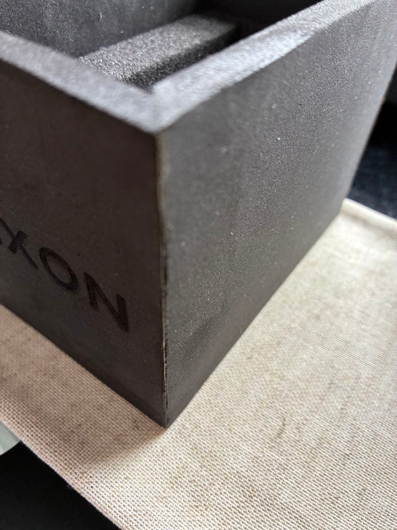 NIXON ユニット Digital Men's Watch — Japanese