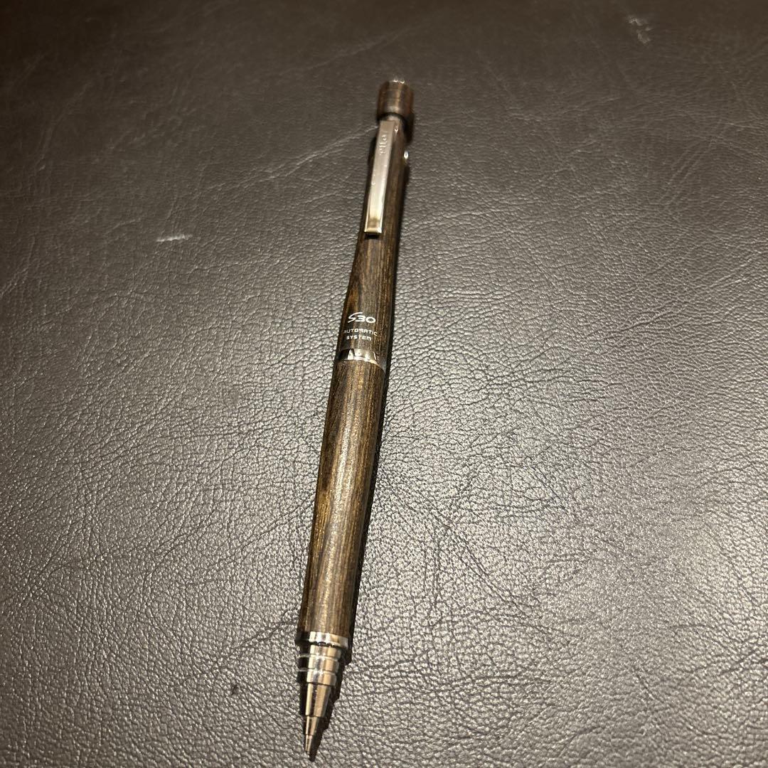 PILOT S30 and S20 wooden slim body pens in dark and light brown with metal clips and thin pen tips