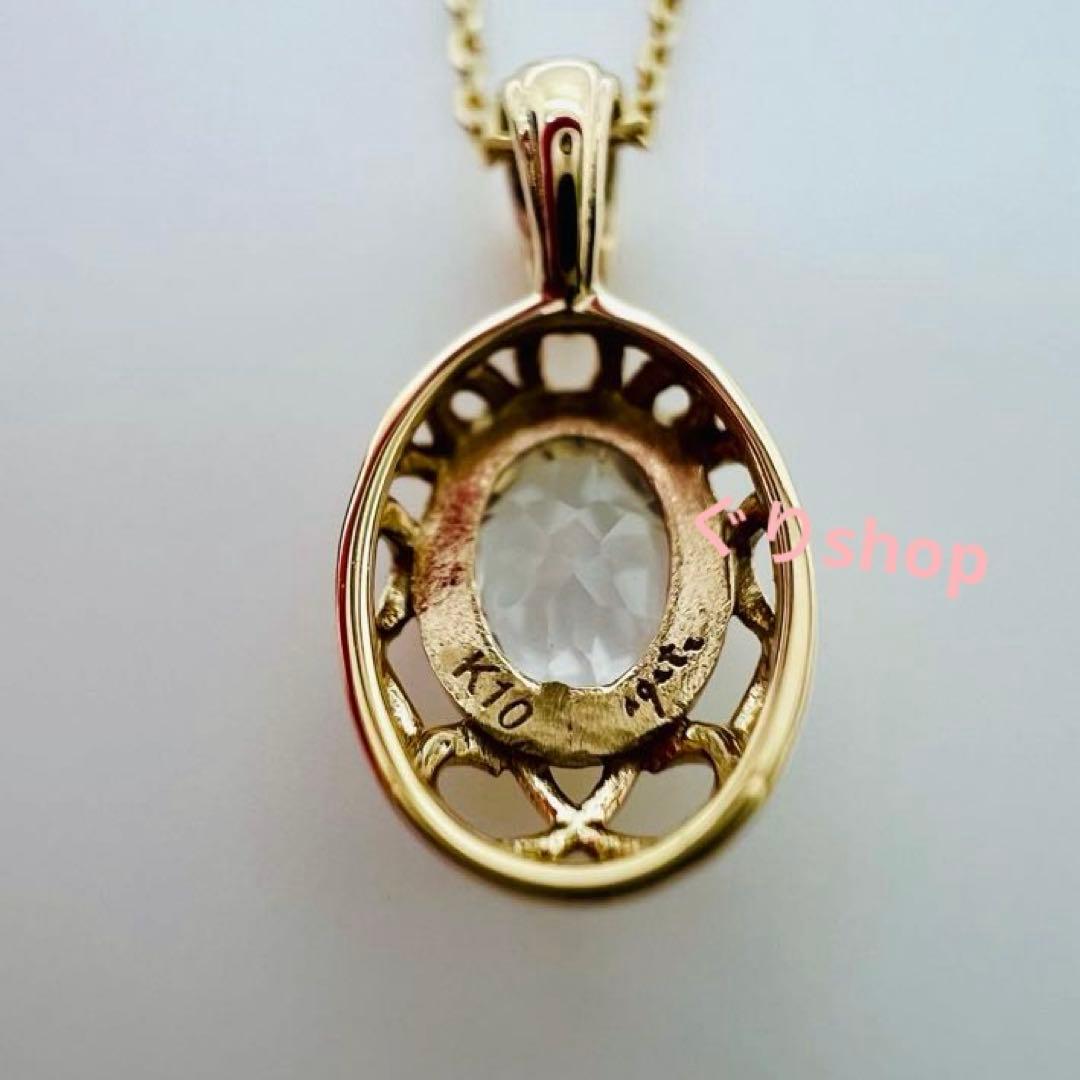 Agete K10 YG11 necklace with a 7.7mm by 5.7mm topaz gemstone on a 40cm gold chain