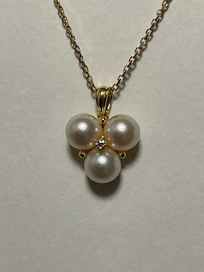 Mikimoto K18 pearl necklace with 6.5mm pearls and 38.5 cm chain length