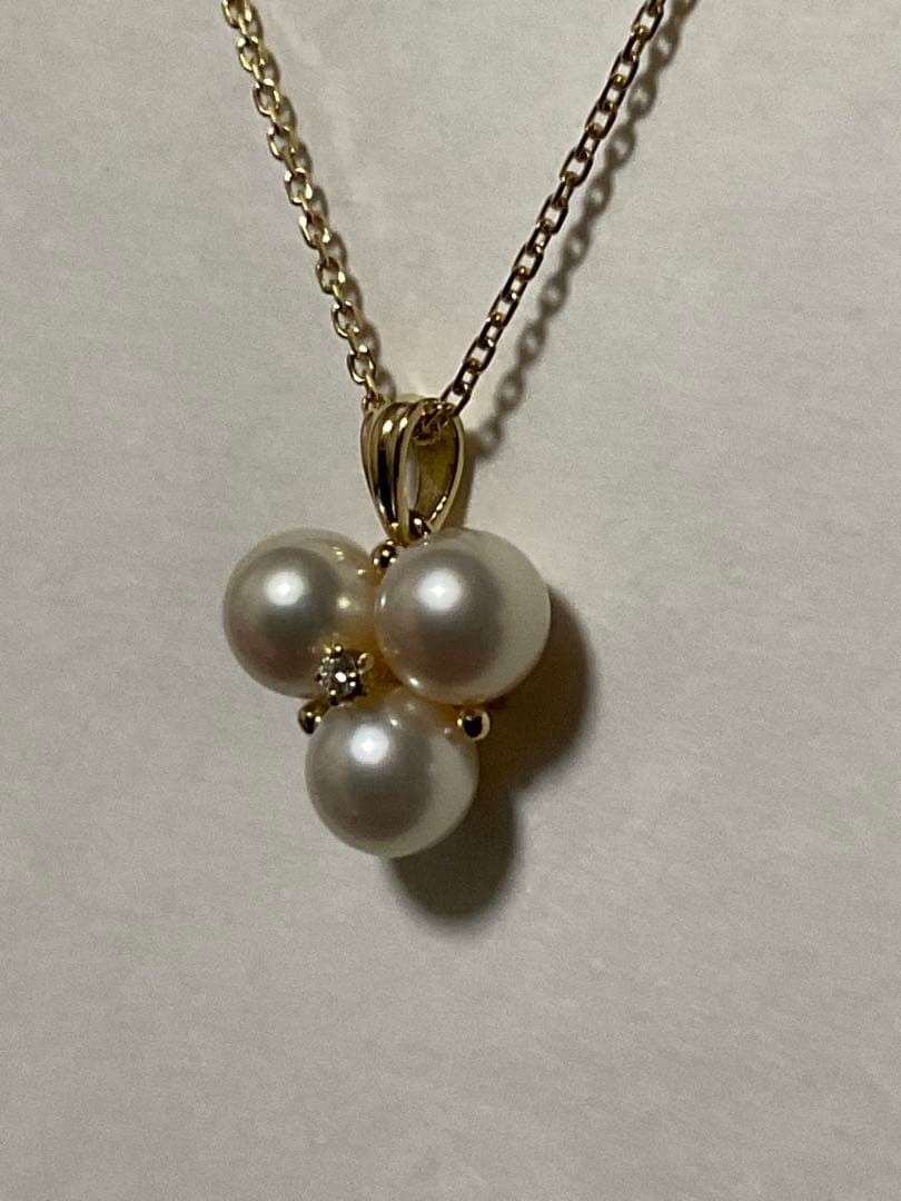 Mikimoto K18 pearl necklace with 6.5mm pearls and 38.5 cm chain length