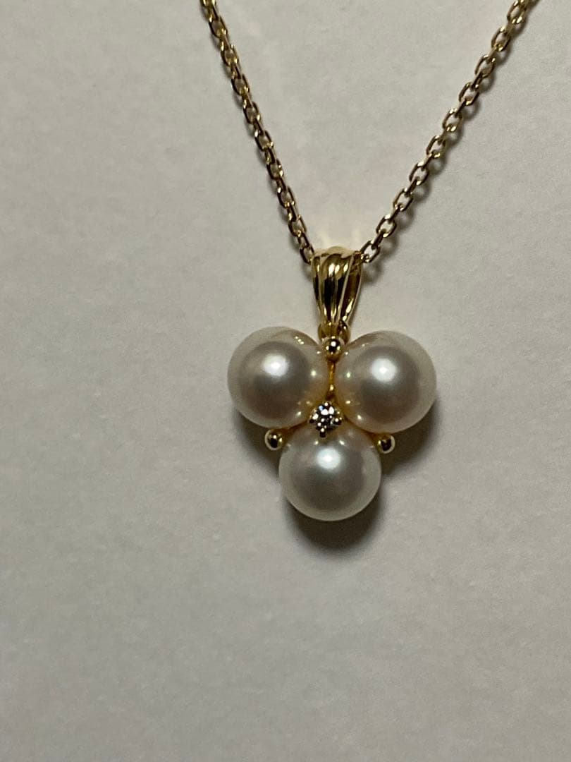 Mikimoto K18 pearl necklace with 6.5mm pearls and 38.5 cm chain length