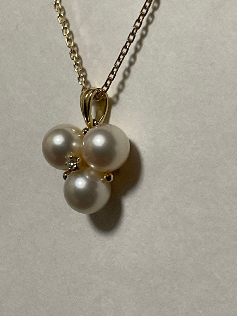 Mikimoto K18 pearl necklace with 6.5mm pearls and 38.5 cm chain length