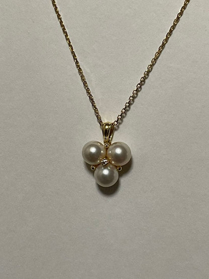 Mikimoto K18 pearl necklace with 6.5mm pearls and 38.5 cm chain length