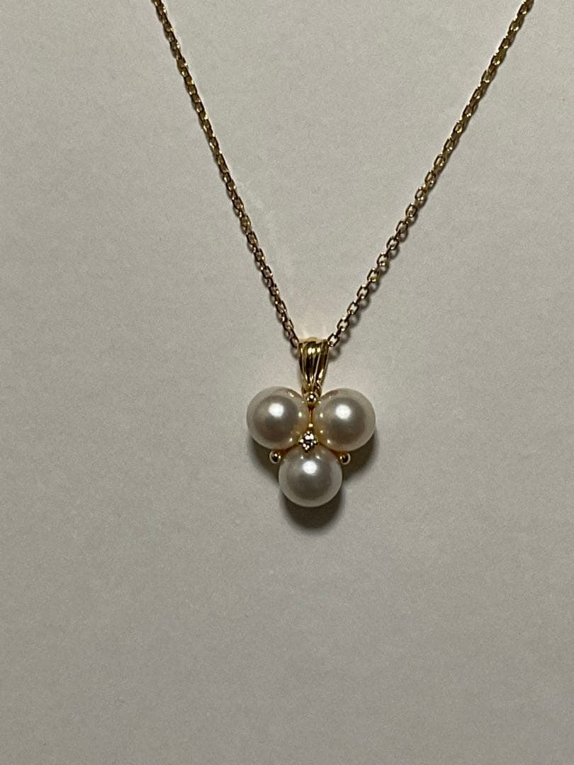 Mikimoto K18 pearl necklace with 6.5mm pearls and 38.5 cm chain length