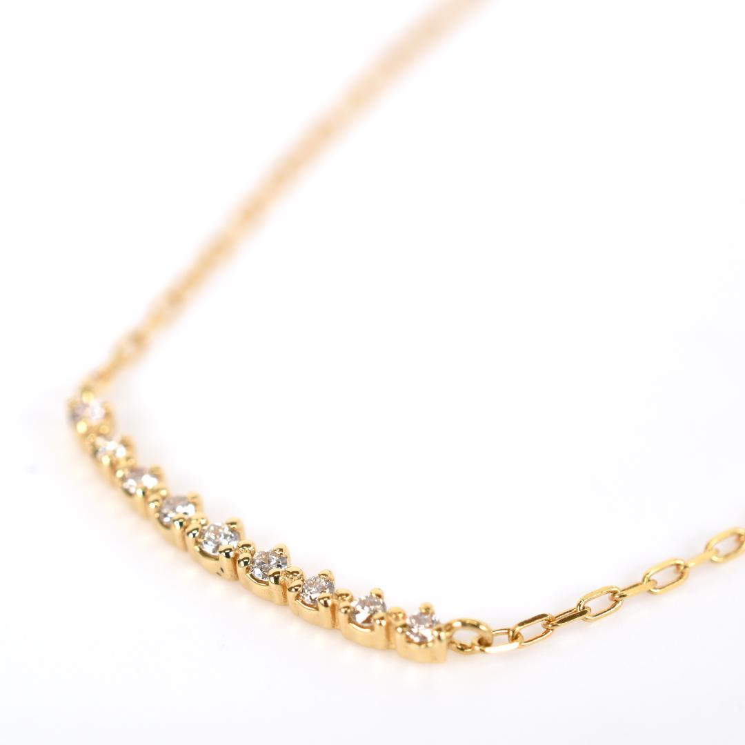 Agete yellow gold necklace with 9 diamonds pendant approximately 16.8 mm wide and 40 cm chain length