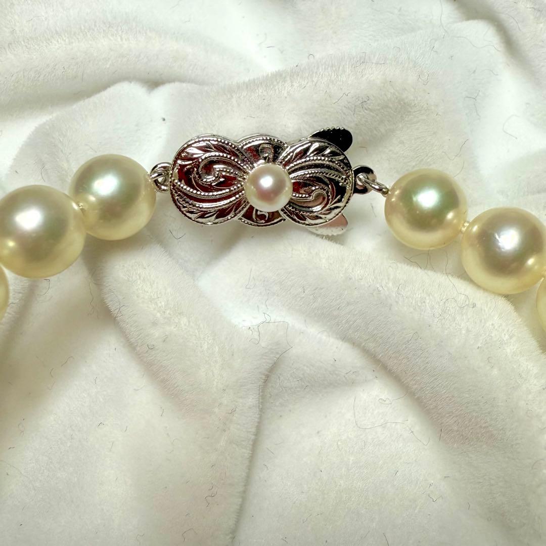 Mikimoto Akoya pearl necklace featuring 7-7.3mm pearls measuring 42cm in length