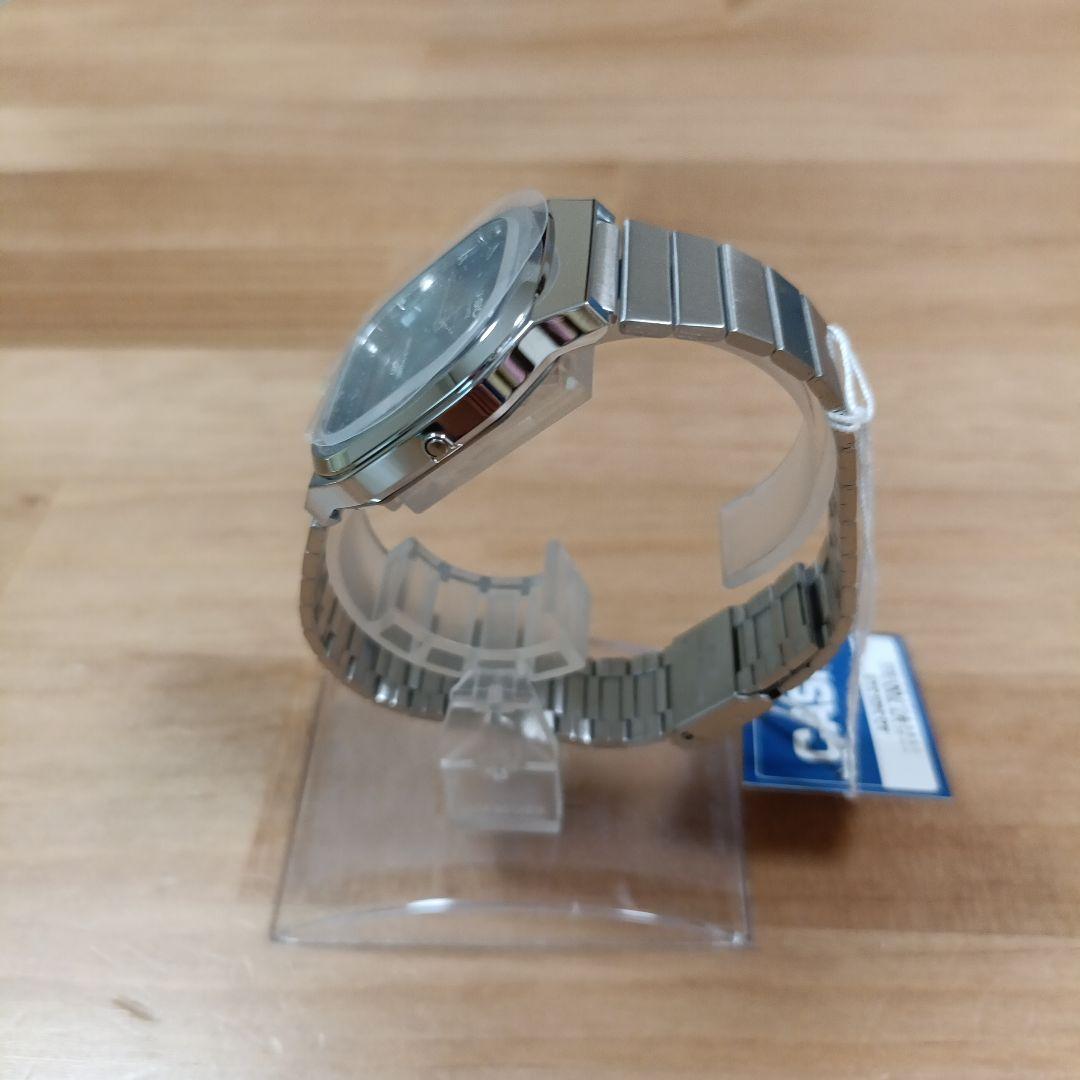 CASIO AQ-240E-3A Quartz Men's Watch — Japanese