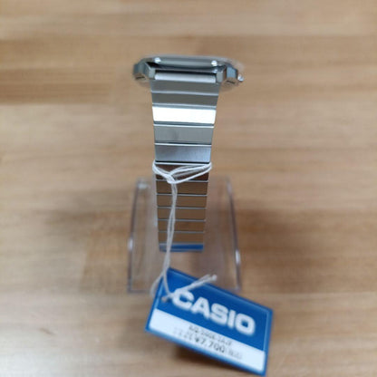 CASIO AQ-240E-3A Quartz Men's Watch — Japanese