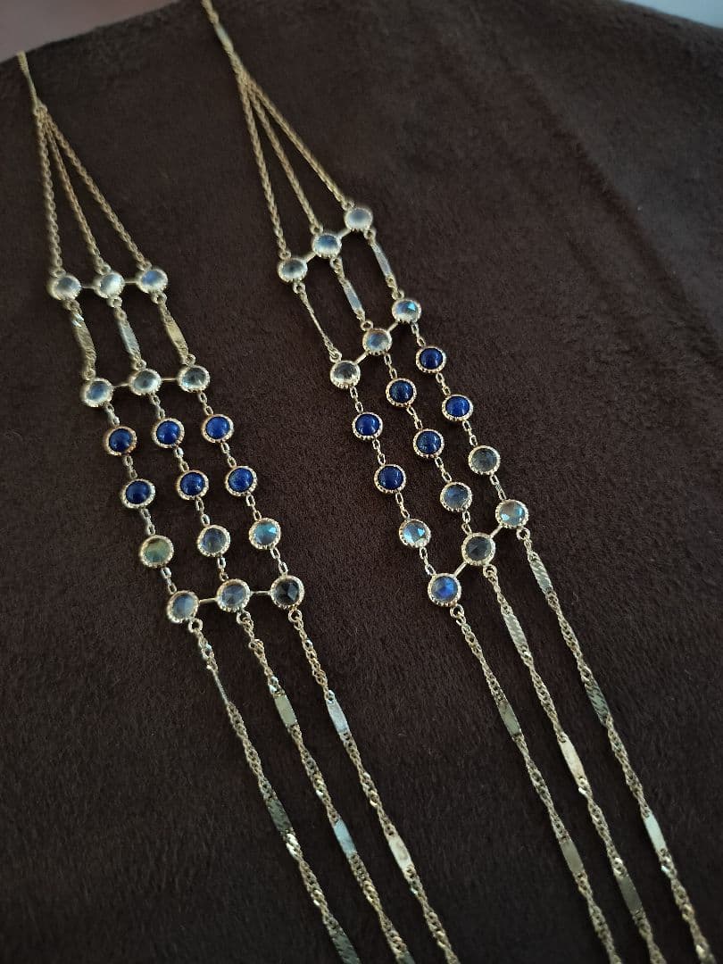 Agete Dreamy Dreamy Long Necklace with 70 cm three-strand 10K gold chain and 36 stones