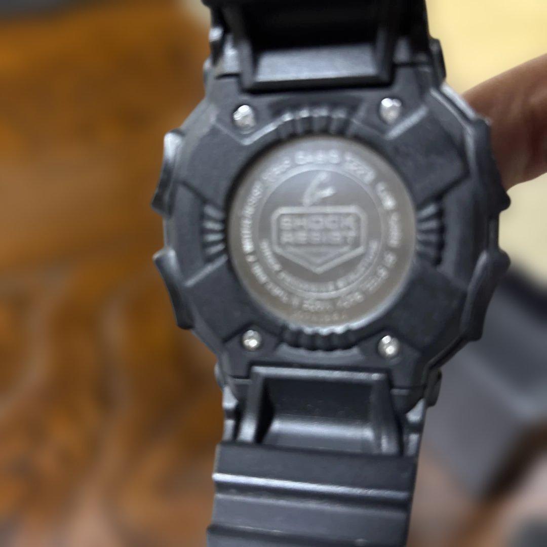 CASIO MAD レジスト 電波ソーラー Solar Men's Watch — Japanese