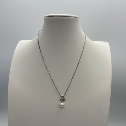 Silver 925 Takashi pearl necklace with double heart motif and adjustable hook clasp