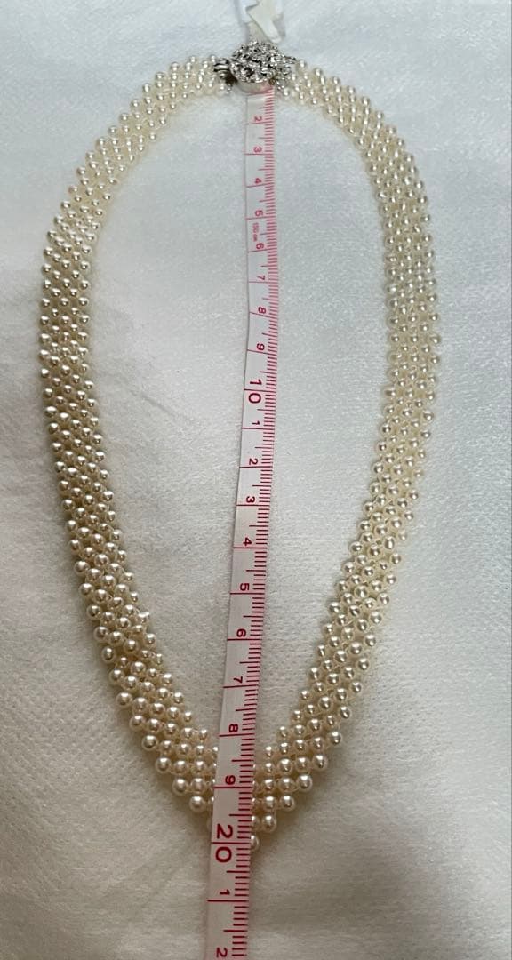 High-quality Aurora colored 5-row V-shaped Akoya pearl necklace with semi-round 3mm pearls and silver floral clasp