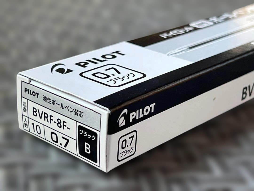Pilot ballpoint pen refill BVRF-8F-B 0.7mm black ink 40 pieces showing full length and diameter