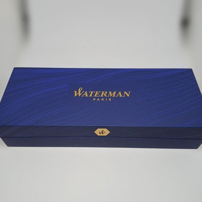 WATERMAN Expert ES ballpoint pen in matte black metal with clip and two-tone design