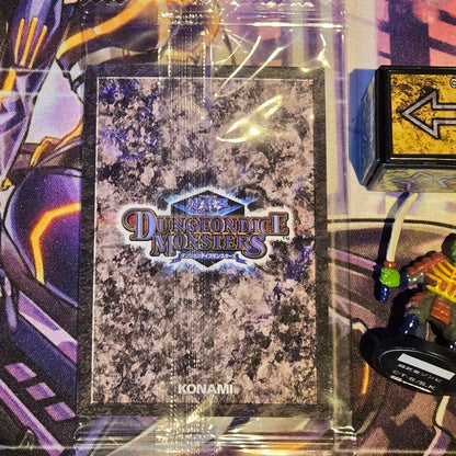 Yu-Gi-Oh Unopened Yu-Gi-Oh! Dungeon Dice Monsters Armor Warrior Zombie — Japanese