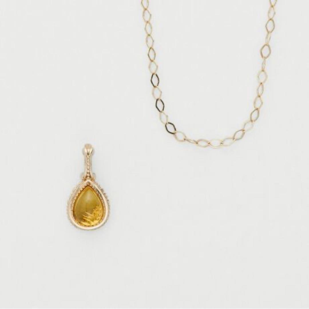 agete K10 Amber Necklace with 40 cm chain featuring warm amber pendant
