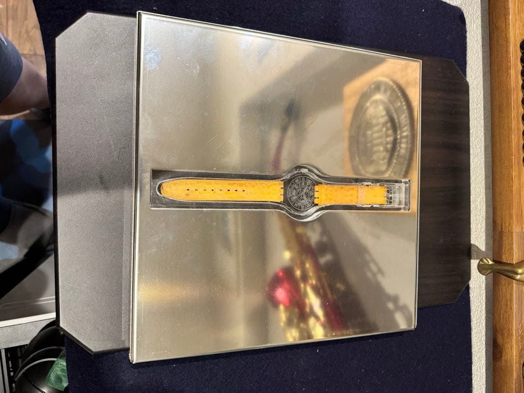 swatch SAZ101 Manual Men's — Japanese